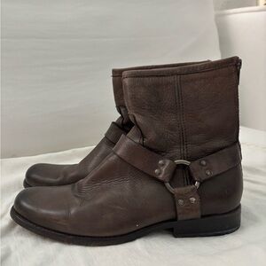 Frye Women's Brown Leather Ankle Boots